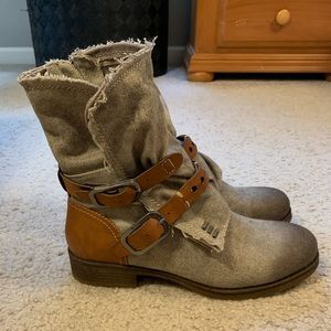 Dirty Laundry Boots